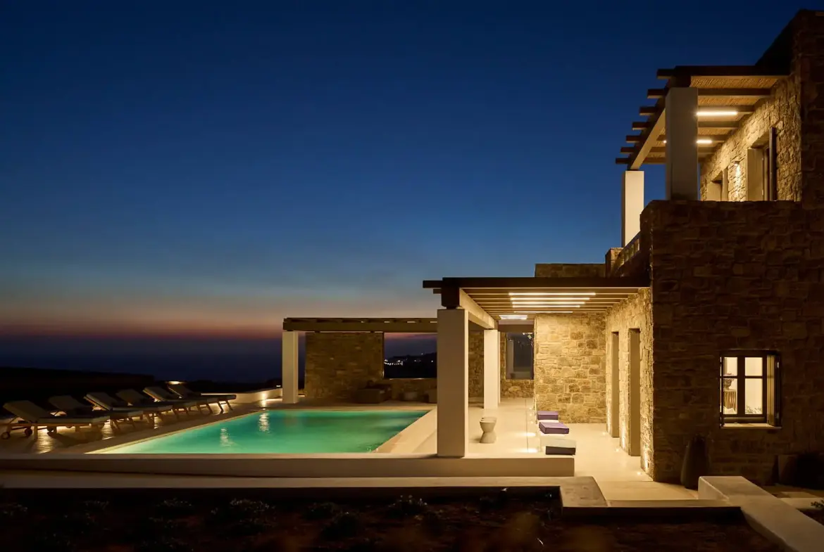 Modern and spacious villa in Mykonos