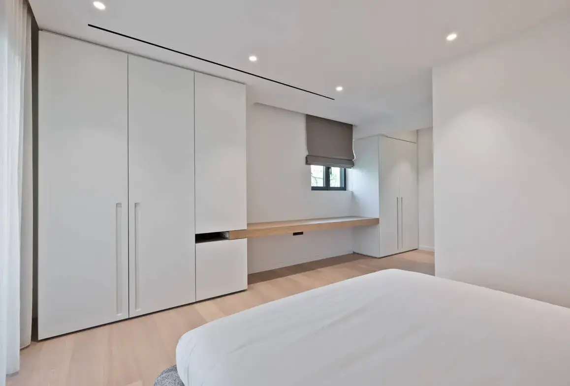 Luxury detached residence in Vouliagmeni I Ready to move in