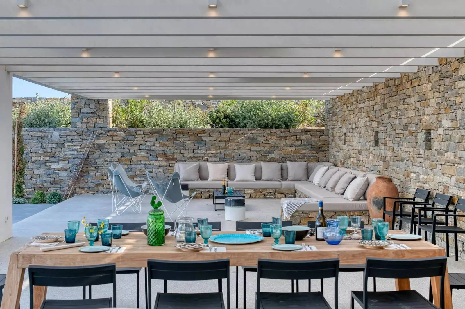Beachfront Luxury Retreat Villa, Paros