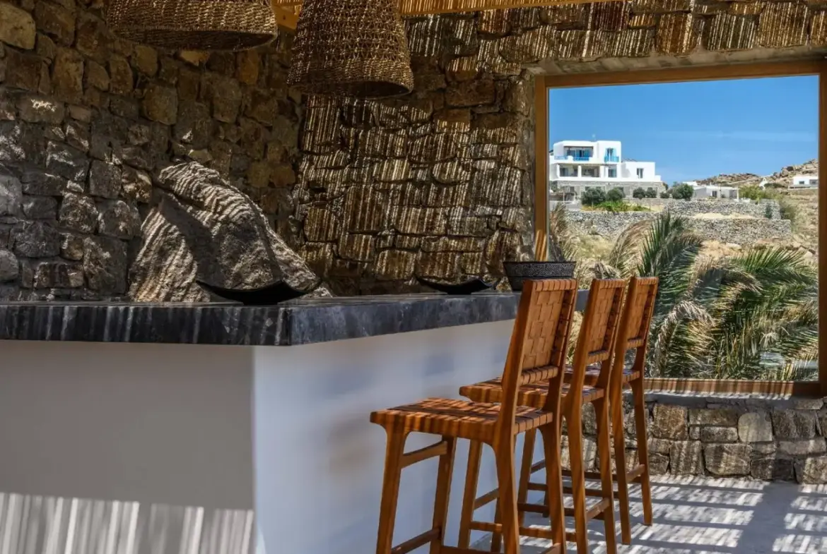 Luxury villa with infinity pool and panoramic views in Mykonos