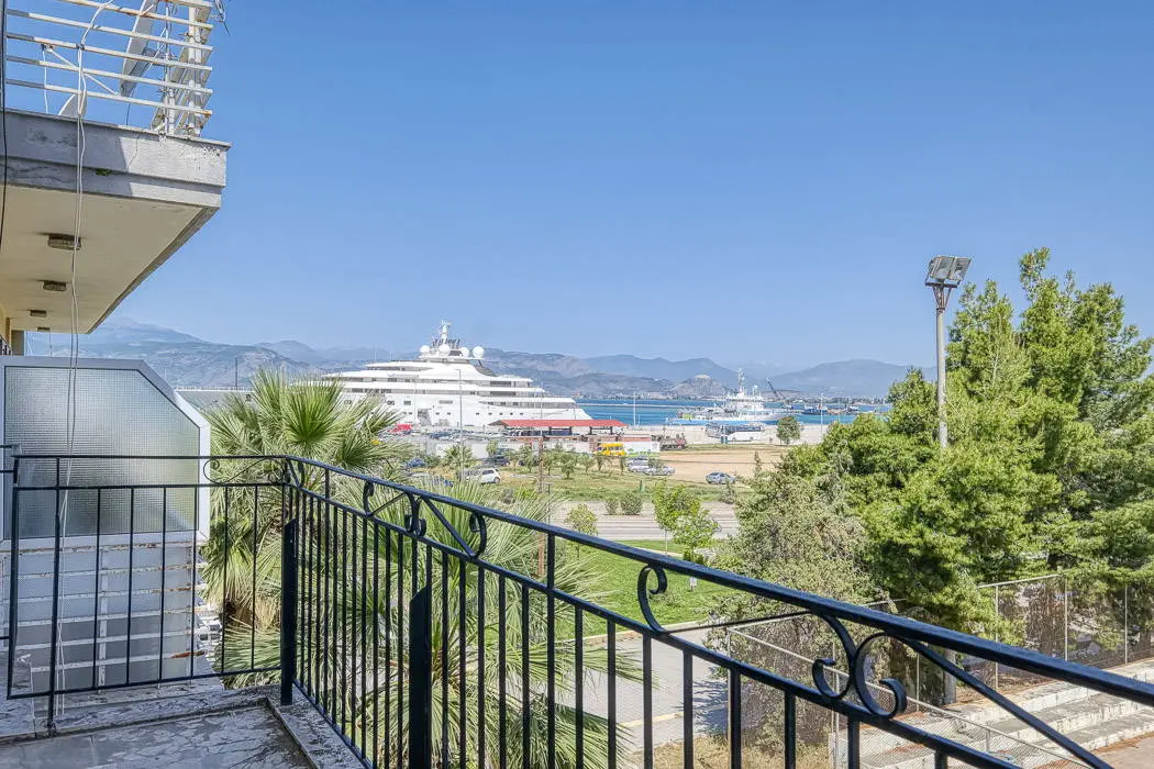 Exceptional investment opportunity with sea views in the port of Nafplio