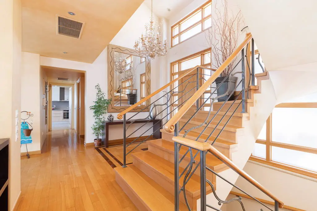 Luxurious 4 bedroom villa with panoramic sea views in Lagonisi