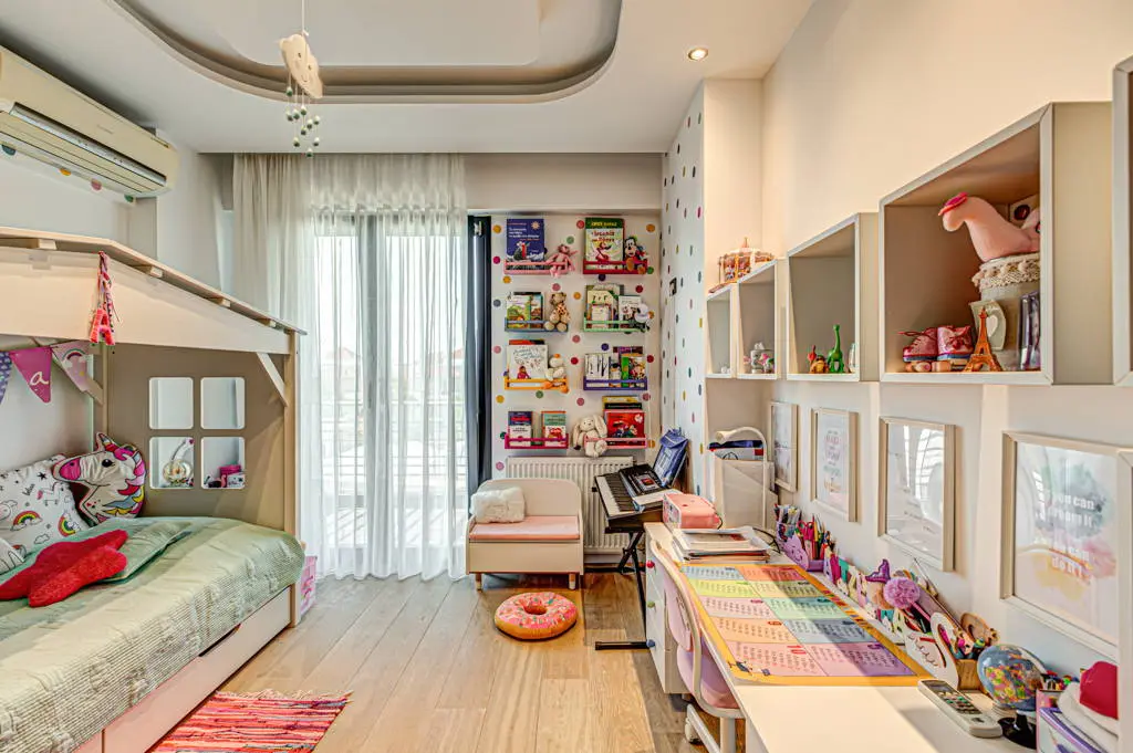 Rare Private Villa Complex in Glyfada – A Unique Family Opportunity