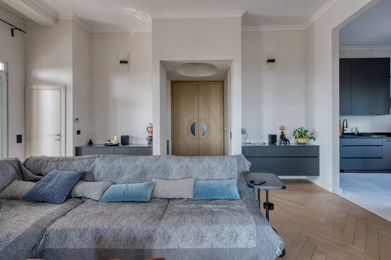 Investment villa with panoramic views and an indoor pool