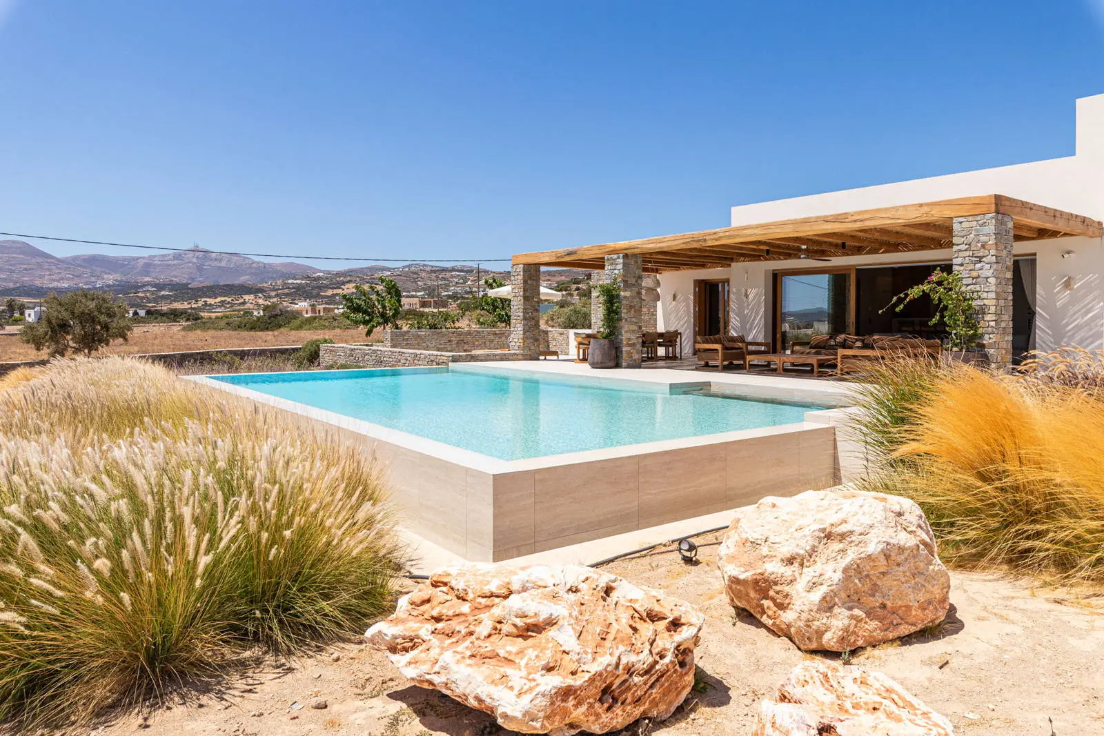 Paros serenity luxury retreat villas