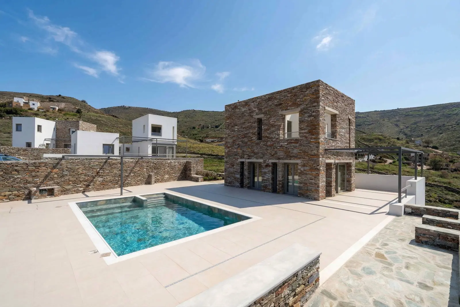 Complex of eight luxury villas with sea view in Koundouros, Kea