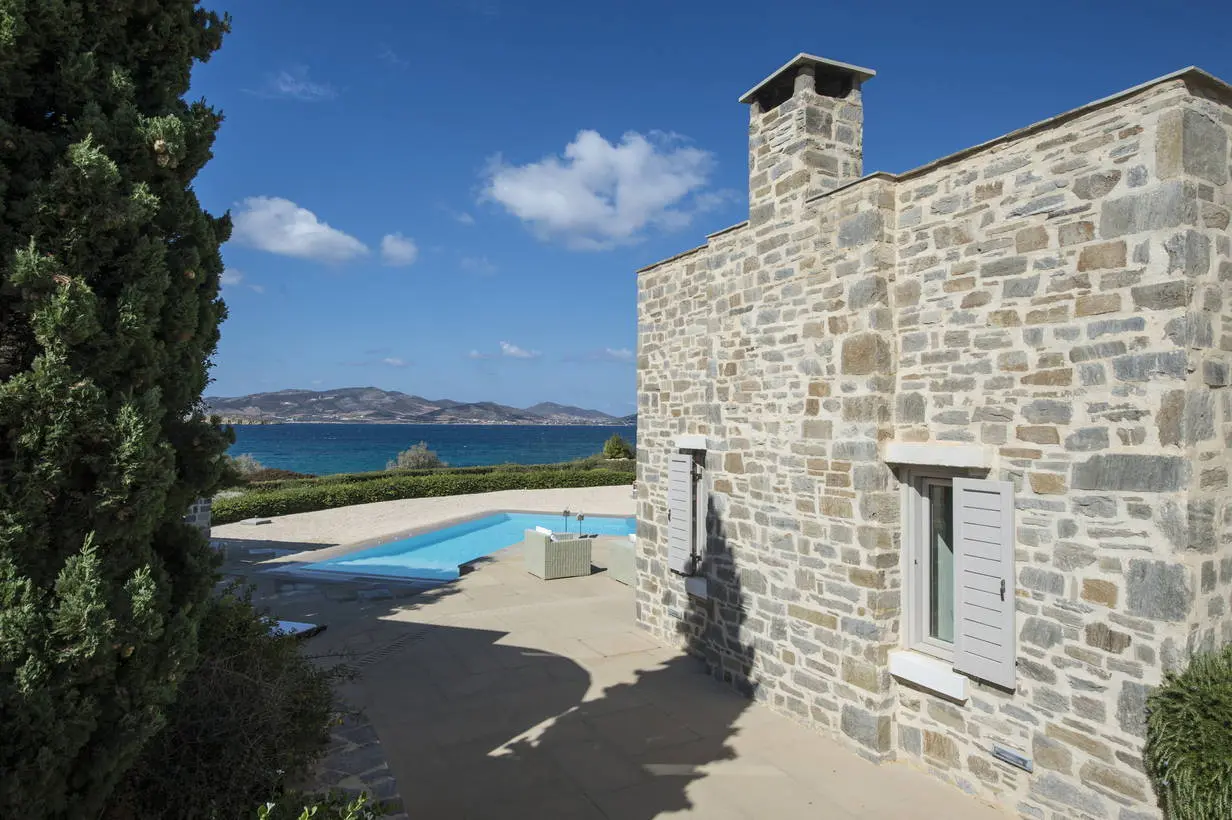 bh-4aa4e91feb7f Venus:Beachfront Mansion with Vineyard and Pool in Paros