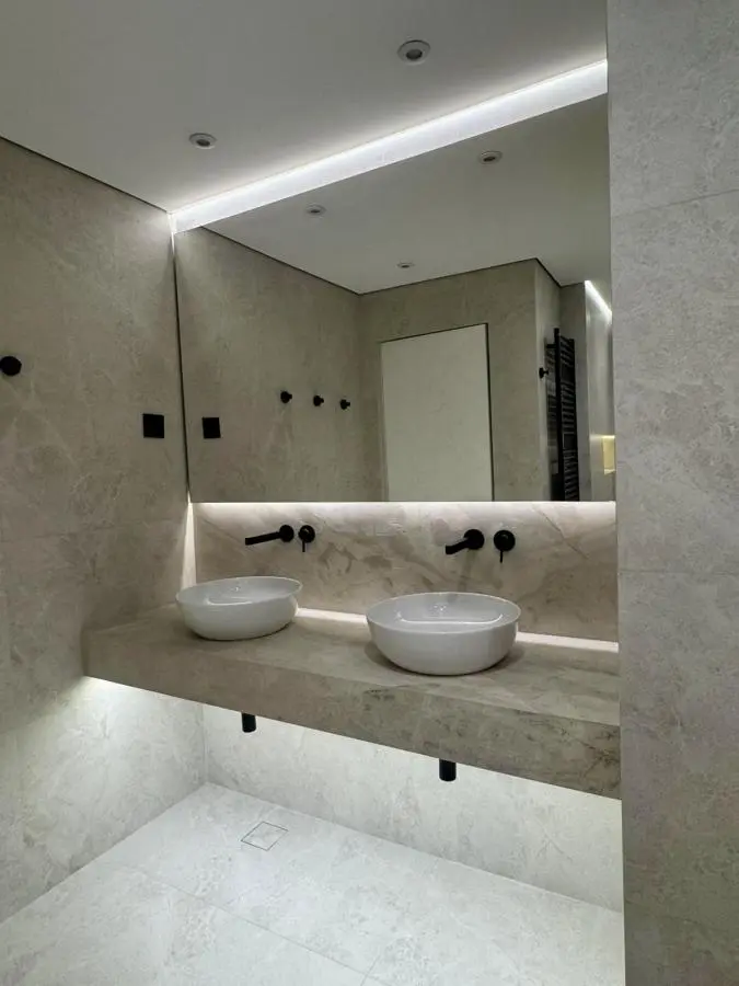 Elegant Four-Bedroom Apartment with Panoramic Views in the Wellport Residential Complex