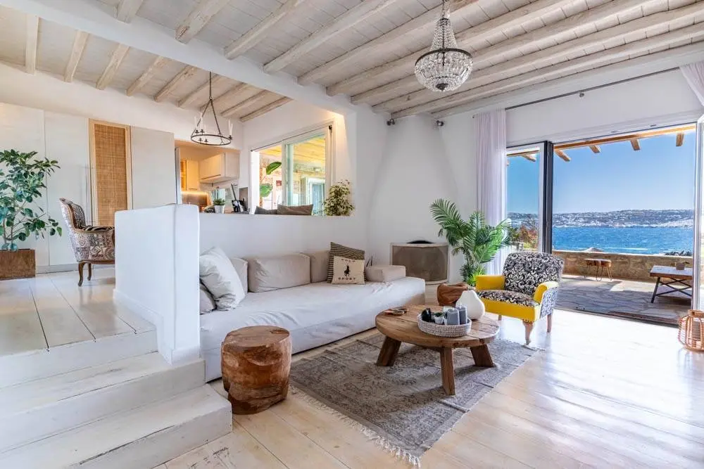 Villa with private beach access and Mykonos downtown views