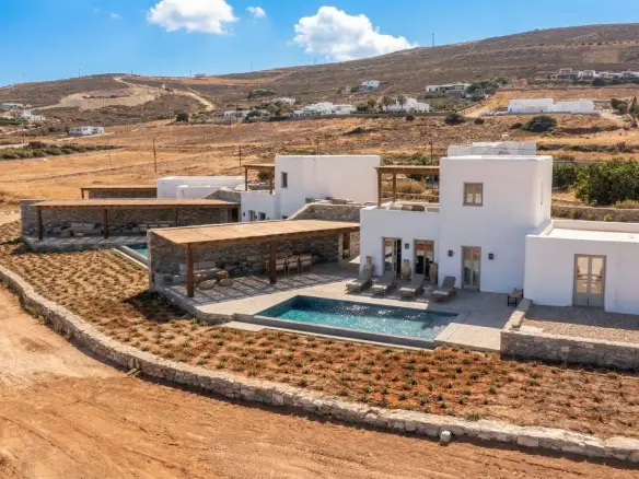 Private Collection of Three Luxury Villas Near Antiparos Town