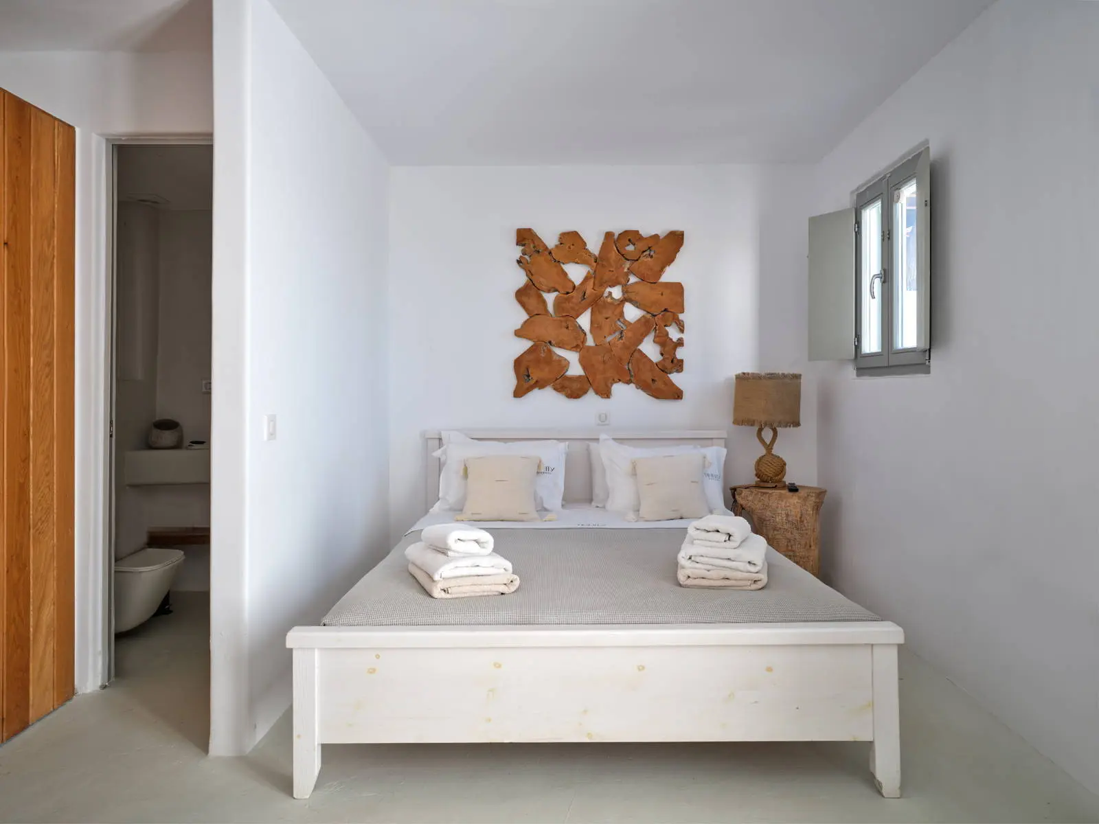7 Bedroom Residence with unparalllel views in Mykonos