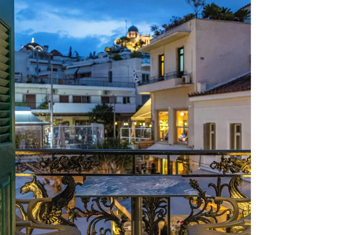 Neoclassical building with rooftop and panoramic landmark views