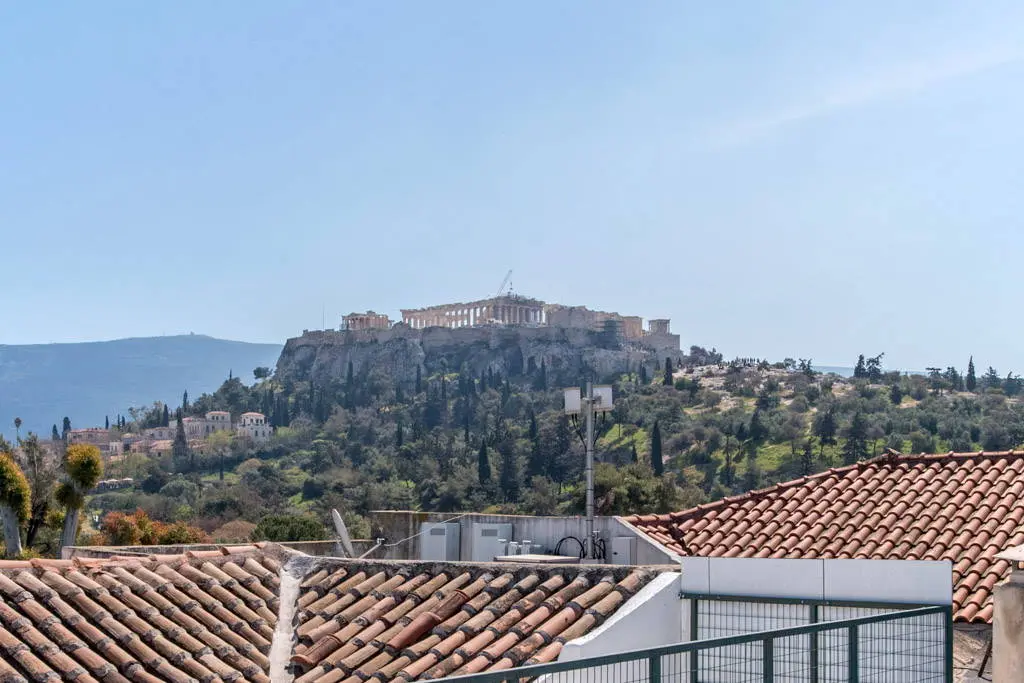 Excellent Investment 7-Floors Building in Dafni
