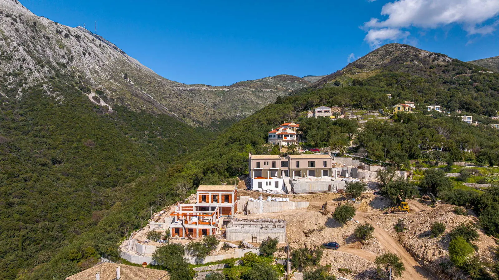 bh-5de3cfbe86a8 Luxurious villa with pool and views in Vigglatouri, Corfu