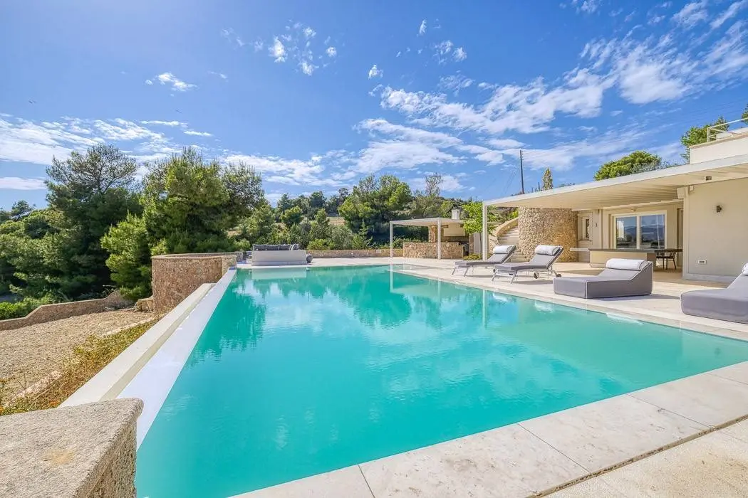 Stunning “Villa Magnifica” near the beach in Porto Heli, Argolida