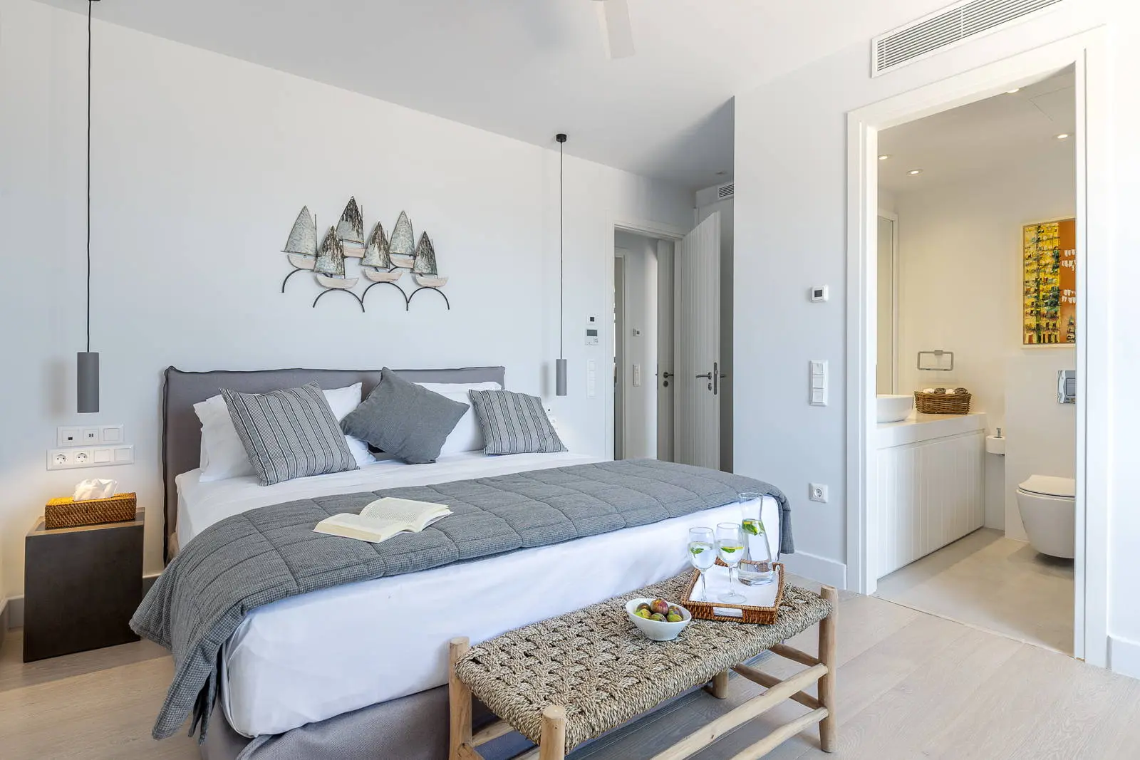 bh-5f656e9af2fe Exclusive Mediterranean estate in Antiparos with panoramic views