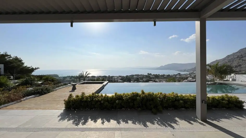 Ultra modern sea view villa with infinity pool in Pefkos