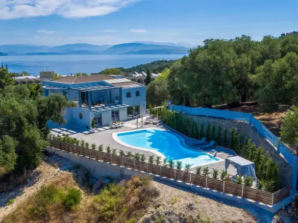 Exquisite mansion with luxurious amenities in Kommeno, Corfu