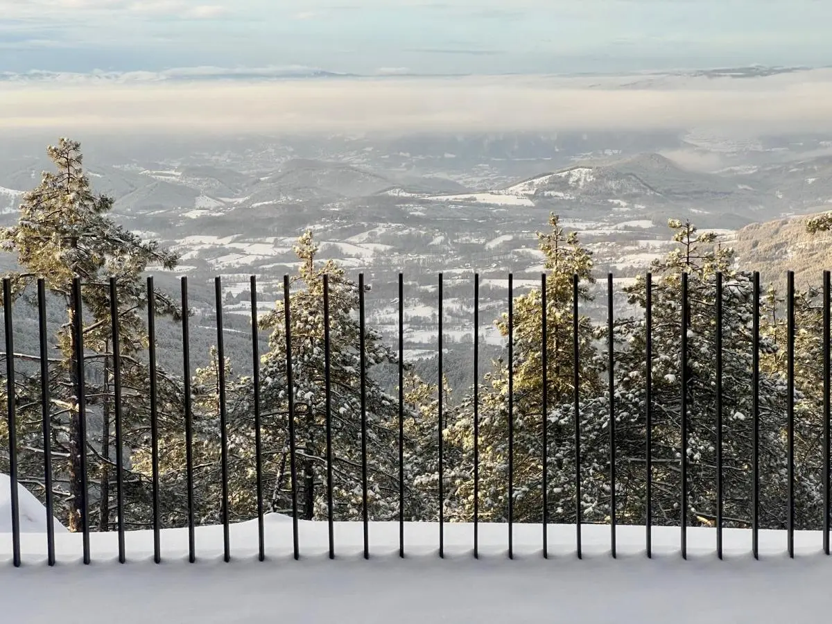 bh-6273c3e43ab5 Luxury Four-Bedroom Apartment in Divčibare with Panoramic Views and a Private Sauna
