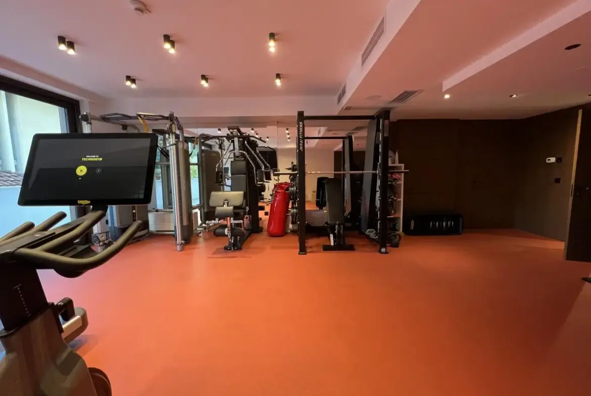 New development with 3 bedrooms and a private gym
