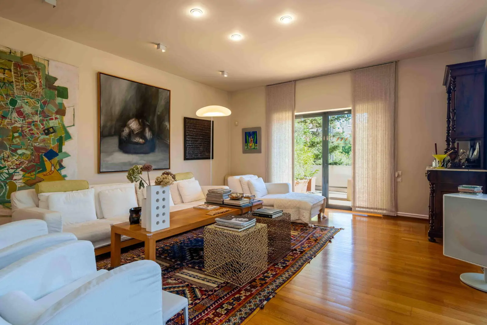 High aesthetic detached house with pool in Upper Voula
