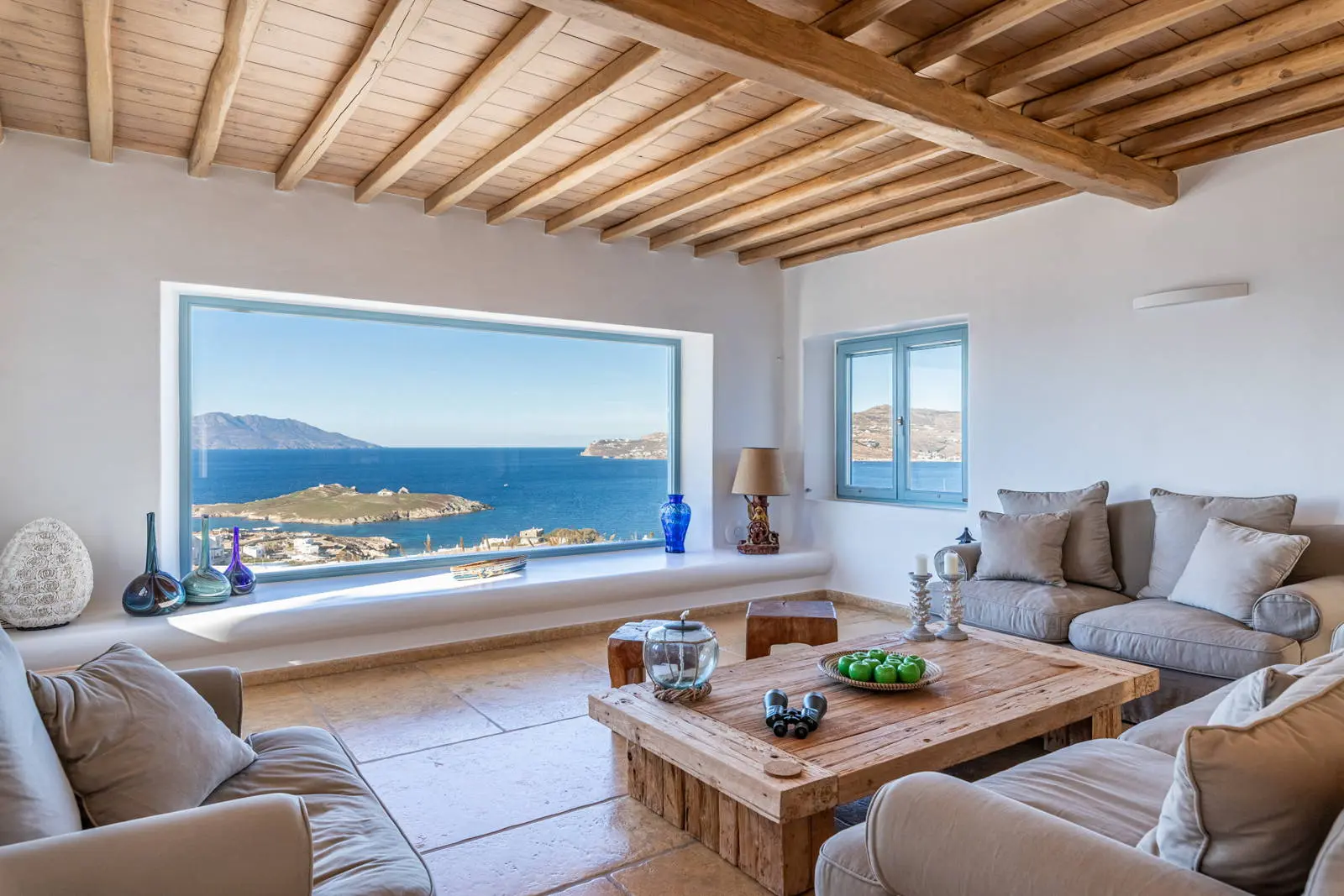Luxury Estate with Panoramic Views of Mykonos Town