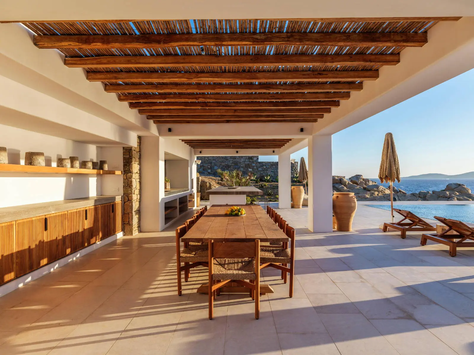 bh-6d8f412c338b Seafront villa with private beach access and sunset views in Mykonos