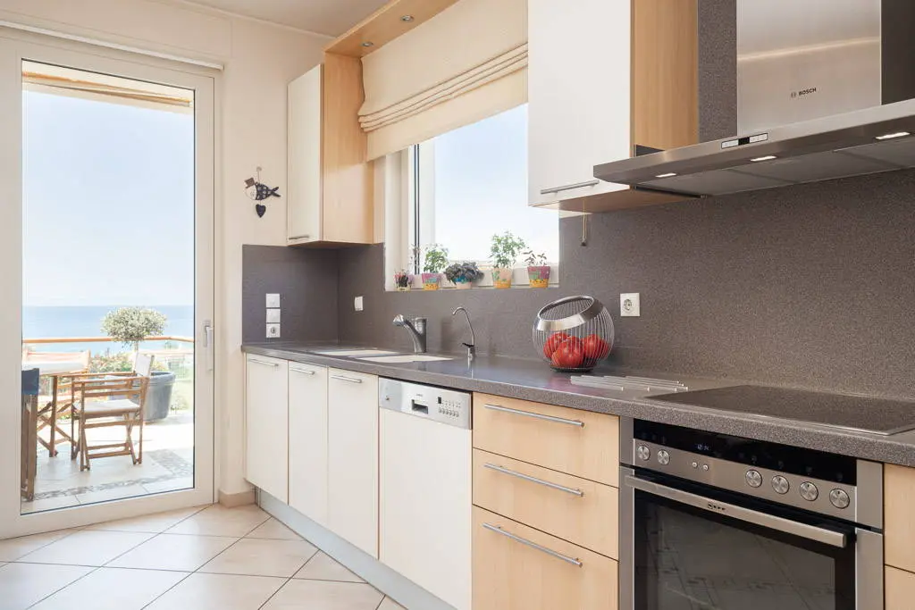 Luxurious 4 bedroom villa with panoramic sea views in Lagonisi