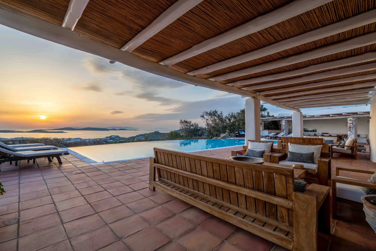 bh-6e0828eba79d Exclusive architectural estate with panoramic Delos & sunset views, Agios Lazaros, Mykonos