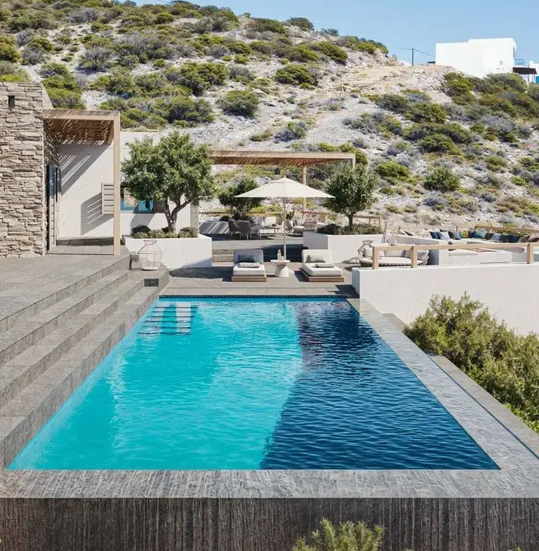Wonderful villa with a panoramic view in Antiparos