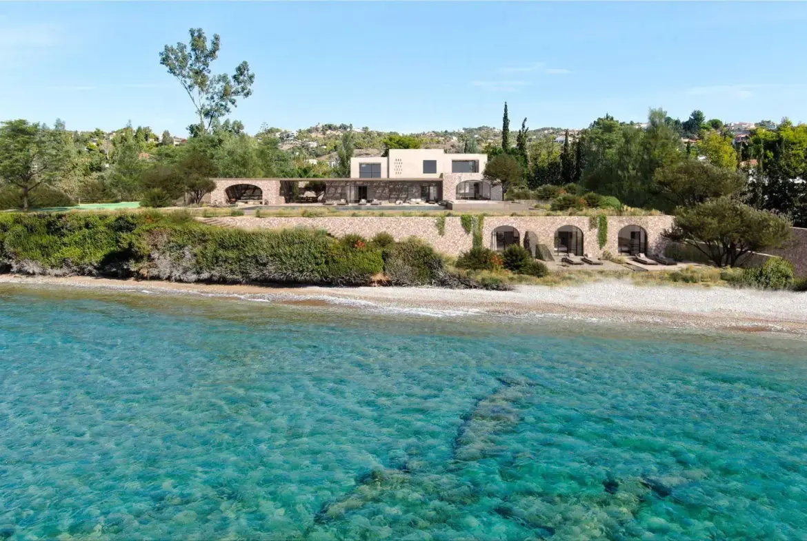 Villa Kyma – 723 sq.m. beachfront estate with private beach in Porto Heli