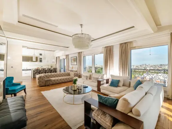 Penthouse in the Diplomatic Quarter with Panoramic Views