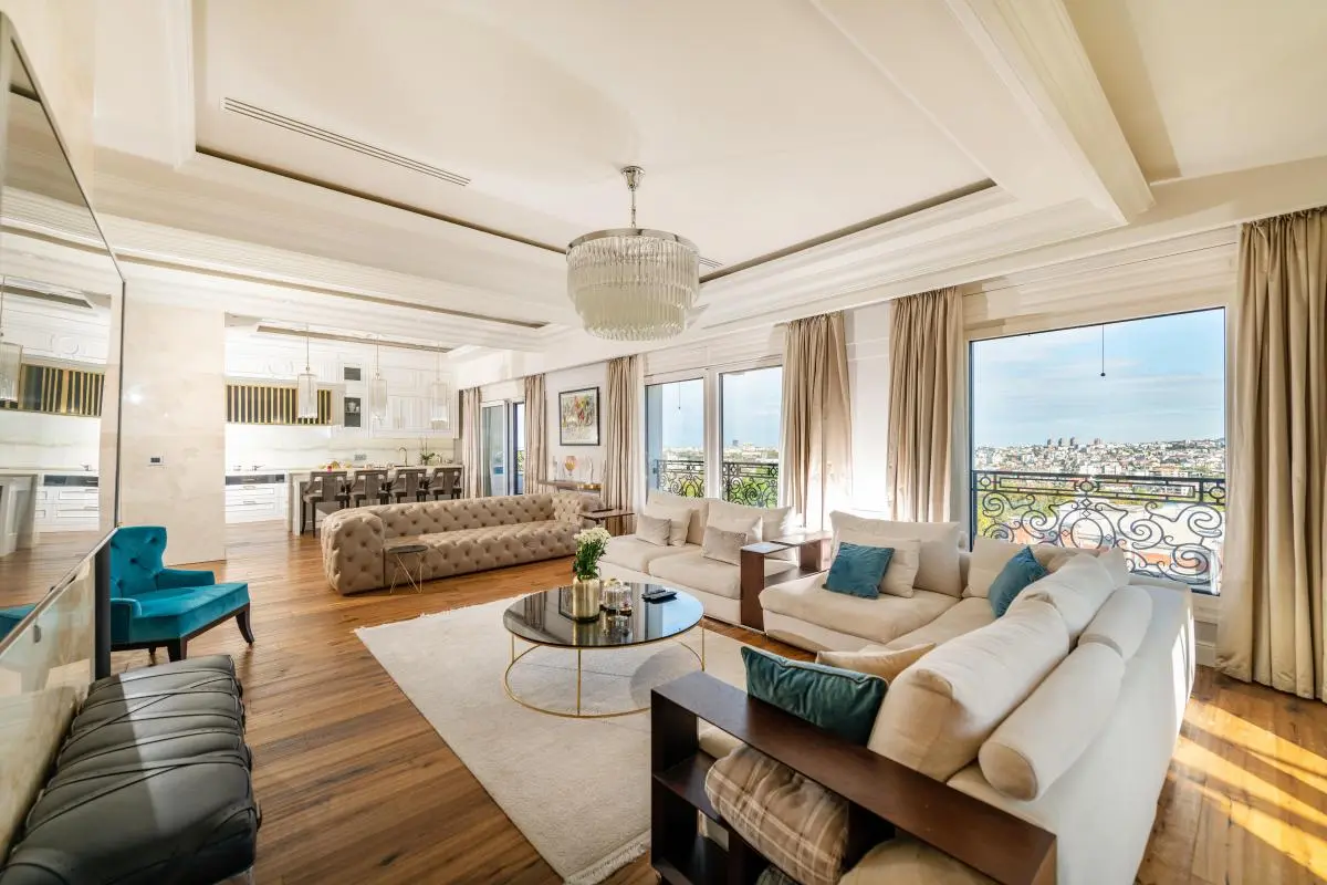 Penthouse in the Diplomatic Quarter with Panoramic Views