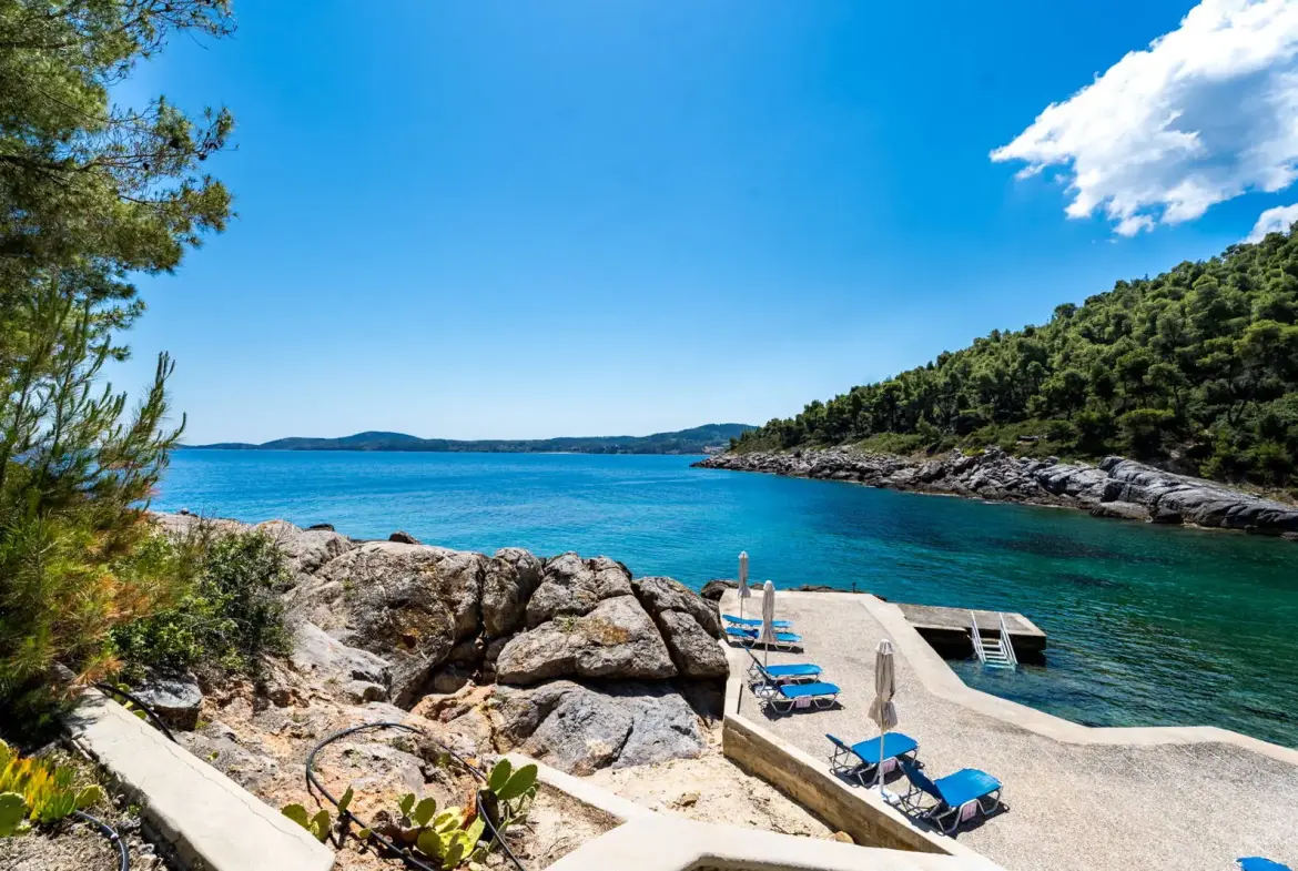 Seaside luxury villa in Paliouri