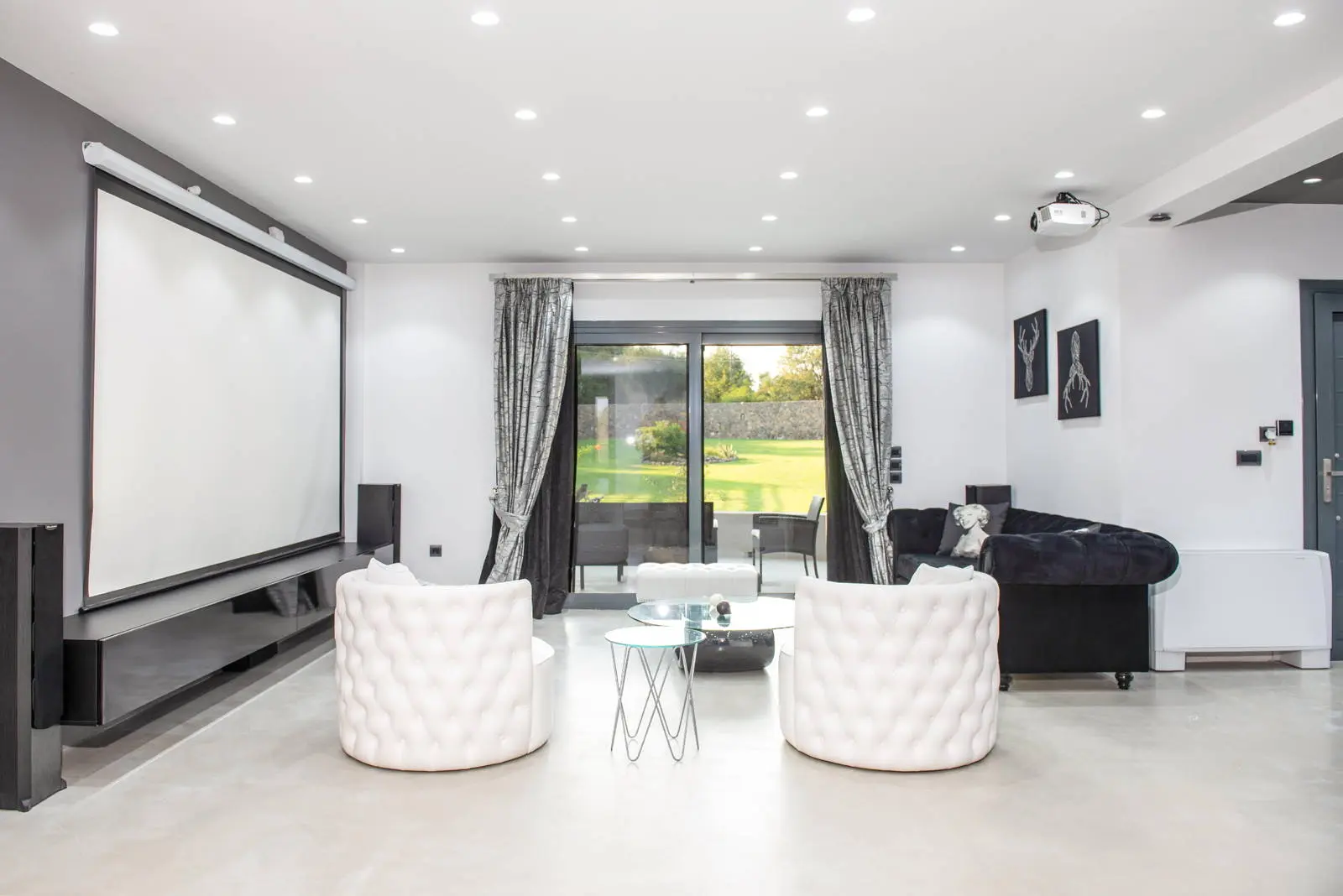 High-End villa with gym & jacuzzi in Corfu