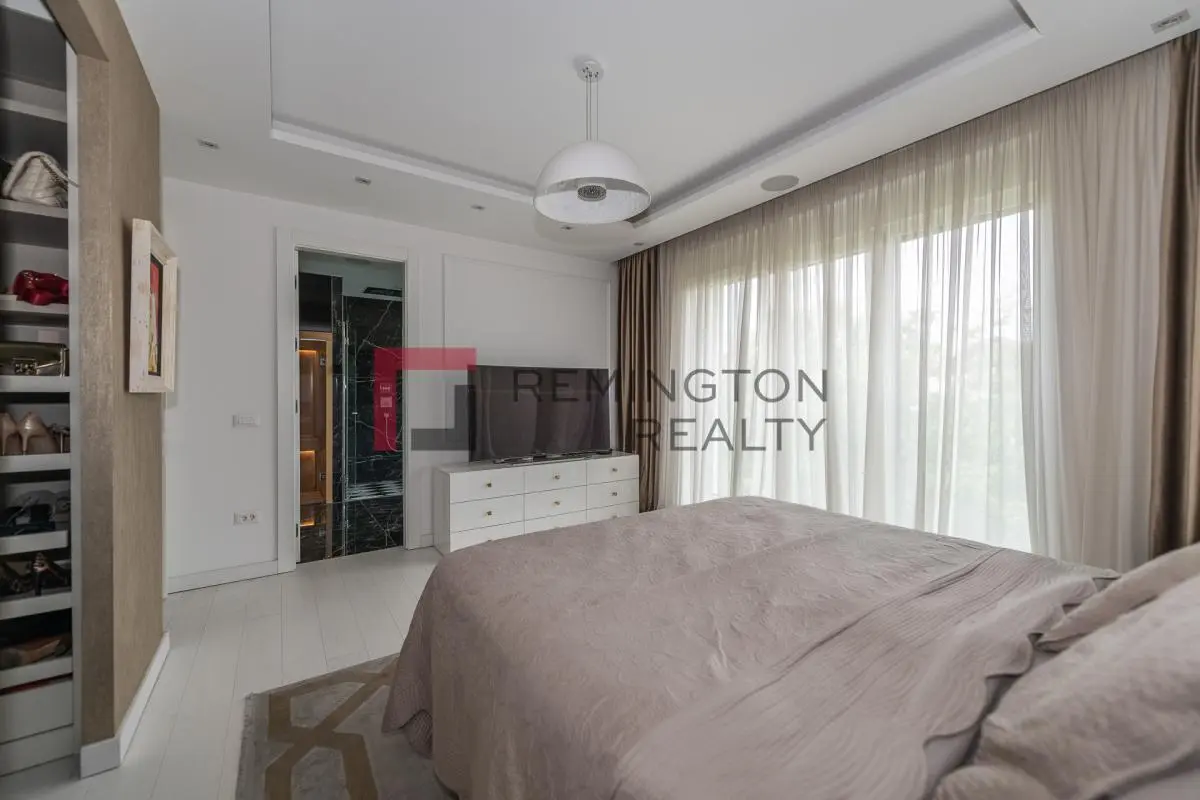 Premium Design, Technology & Comfort