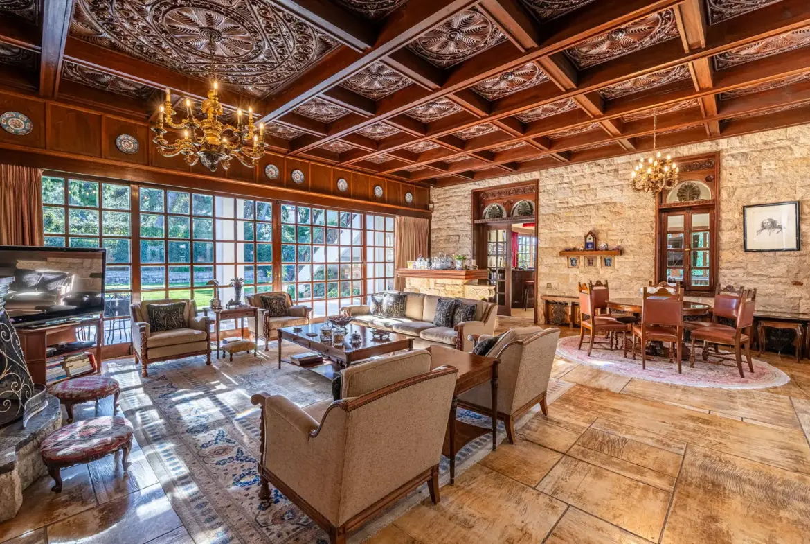The grand estate in Ekali