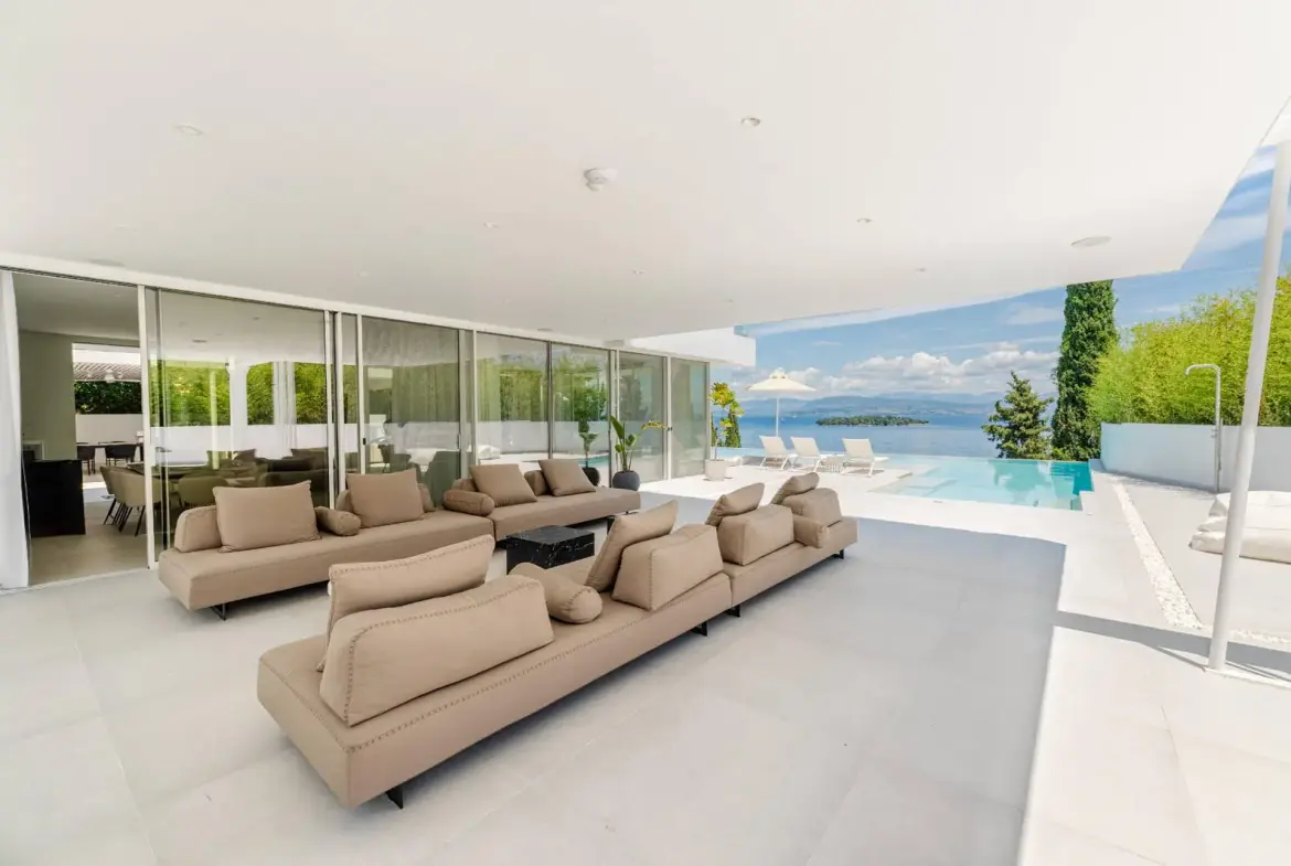 Luxury smart home with panoramic sea views in Kontokali, Corfu