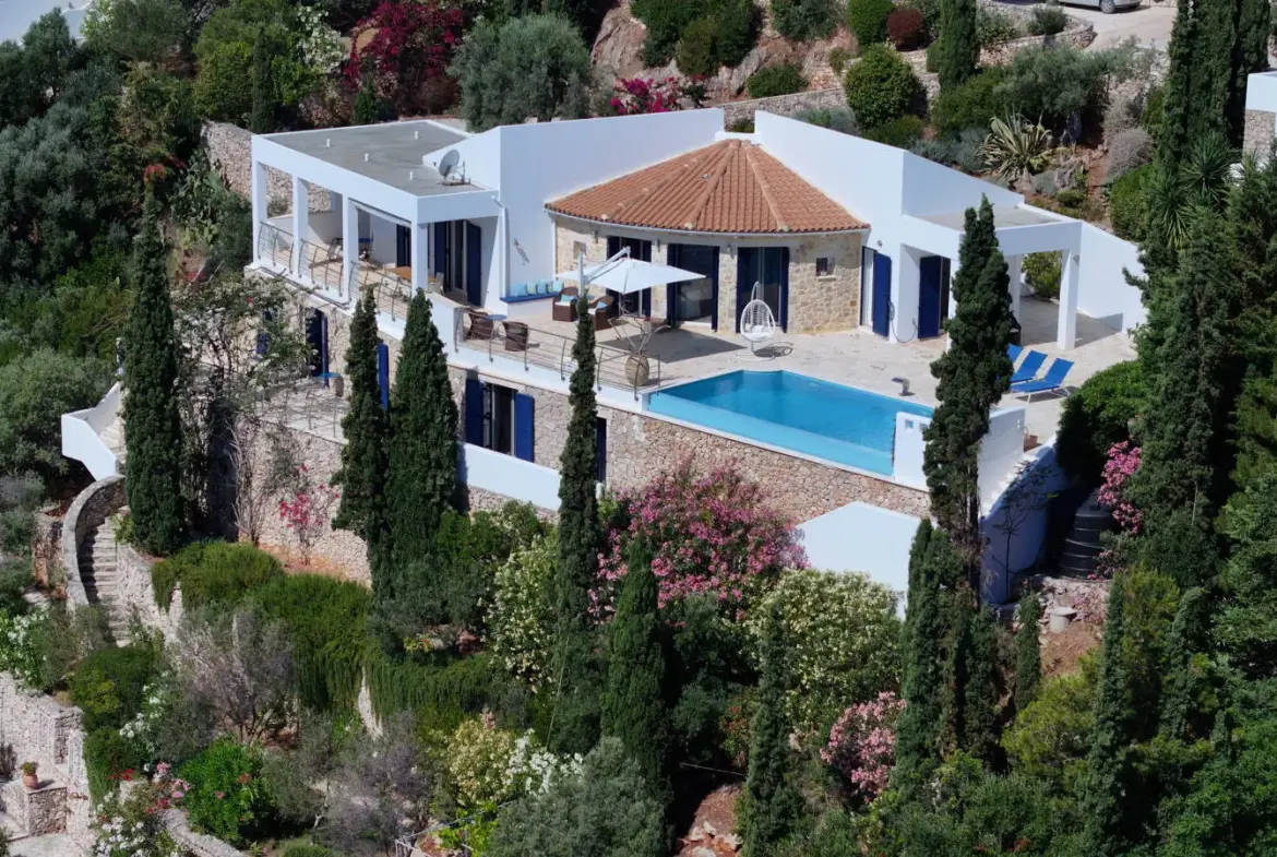 Τwo seafront villas with private sea access & pools in Sivota, Lefkada