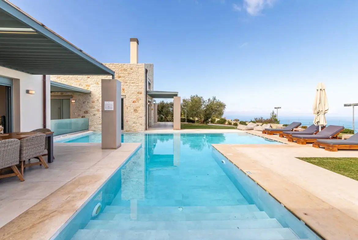 Horizon View Estate – Private Villa with pool in Lefkada