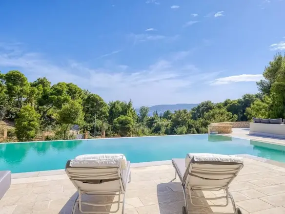 Stunning “Villa Magnifica” near the beach in Porto Heli, Argolida