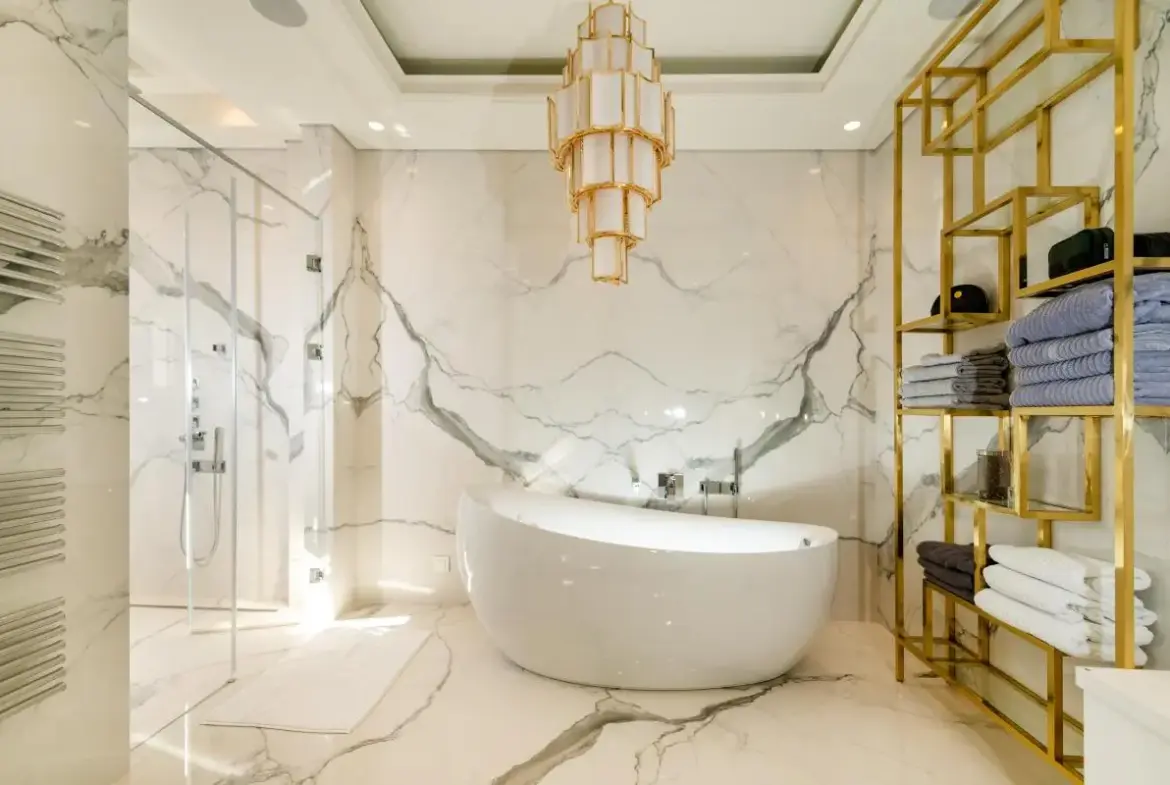 Penthouse in the Diplomatic Quarter with Panoramic Views