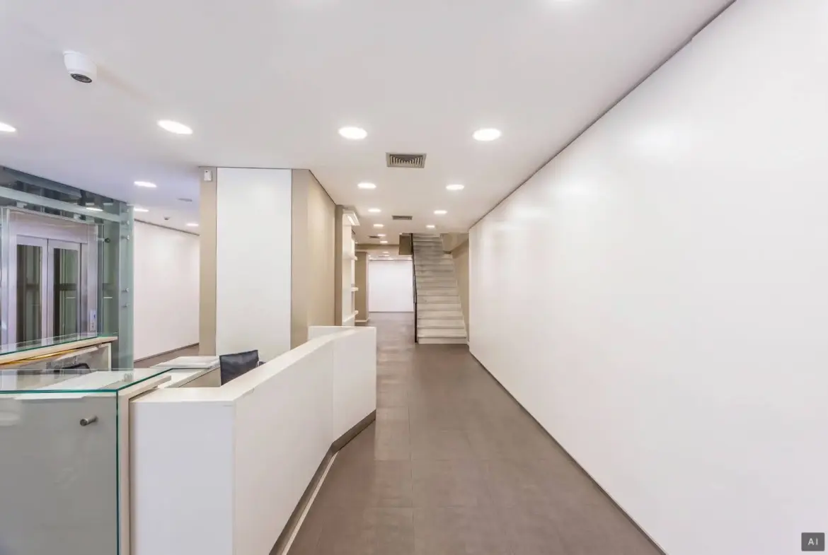 High-spec investment property in the historic center