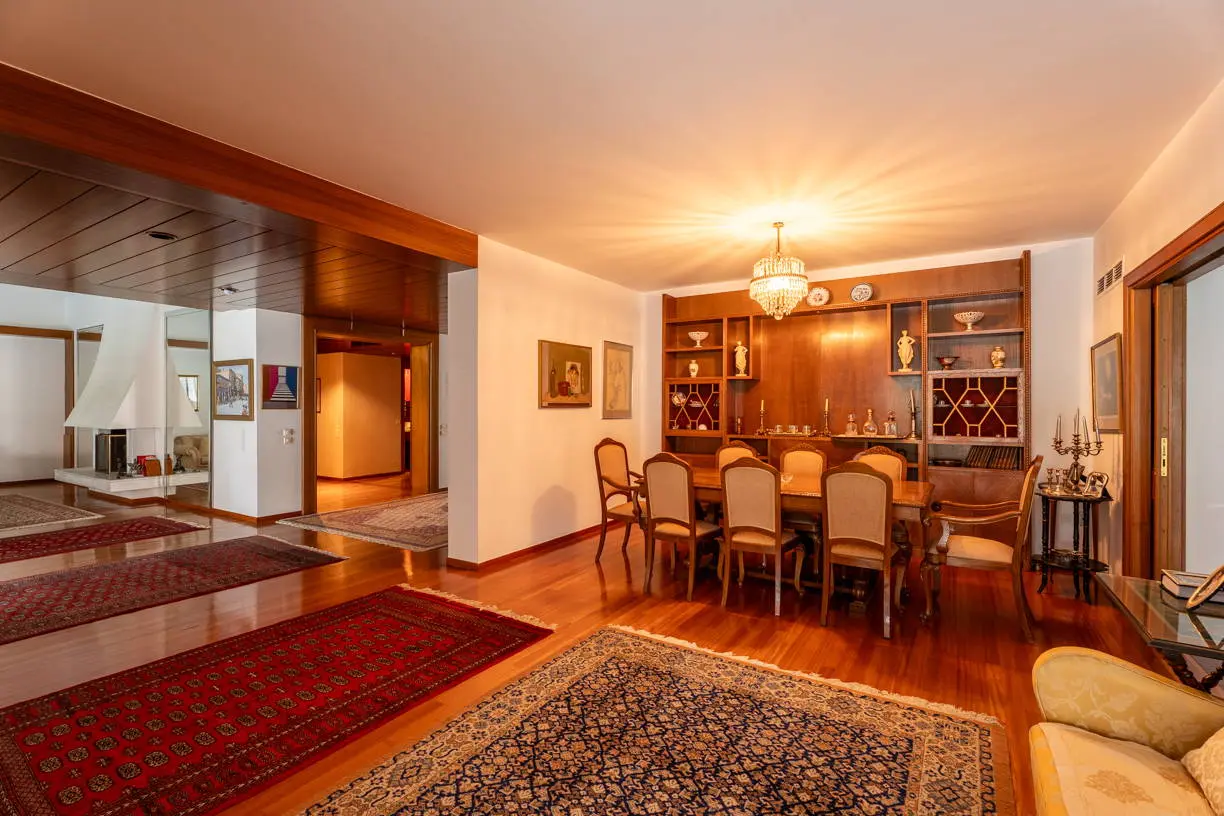 Remarkable mansion on a 5,093 sq.m. plot in Kefalari