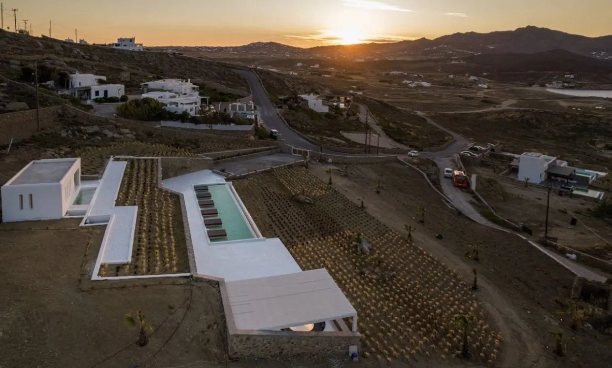 bh-833779a99f07 Luminus Villa, in Myconos island