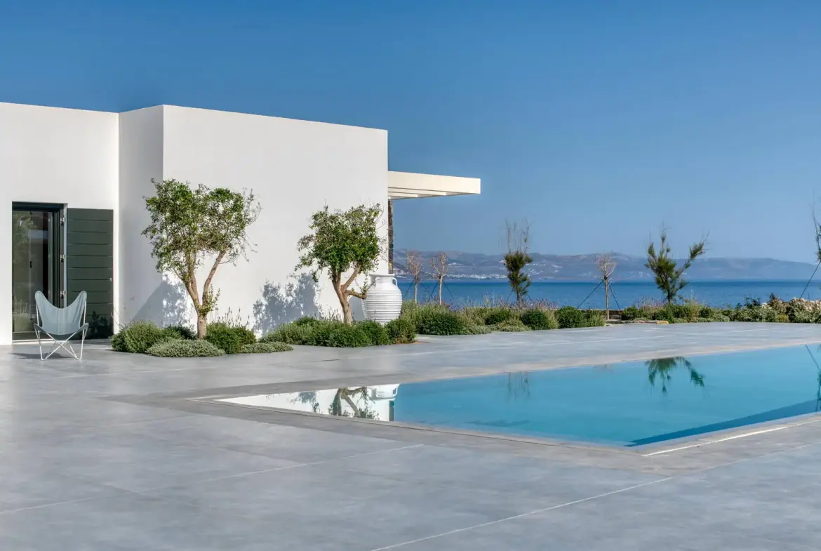 Beachfront Luxury Retreat Villa, Paros