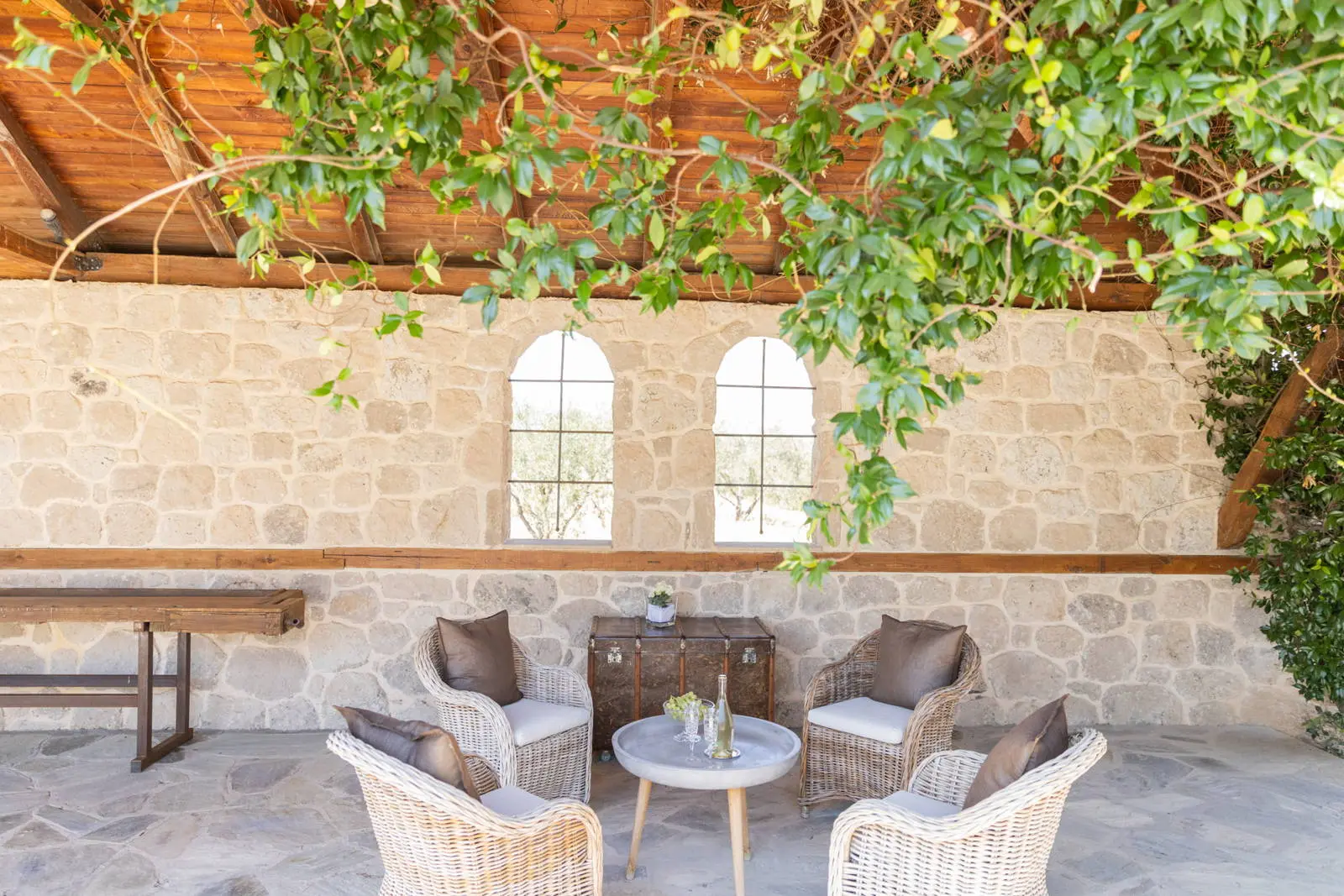 Unique estate only 35km from the center of Thessaloniki