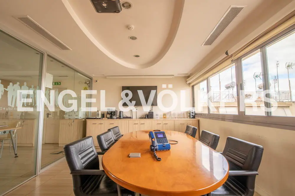 Excellent Investment 7-Floors Building in Dafni