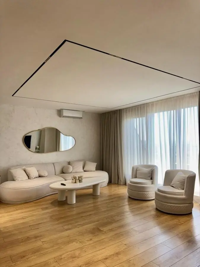 Elegant Four-Bedroom Apartment with Panoramic Views in the Wellport Residential Complex