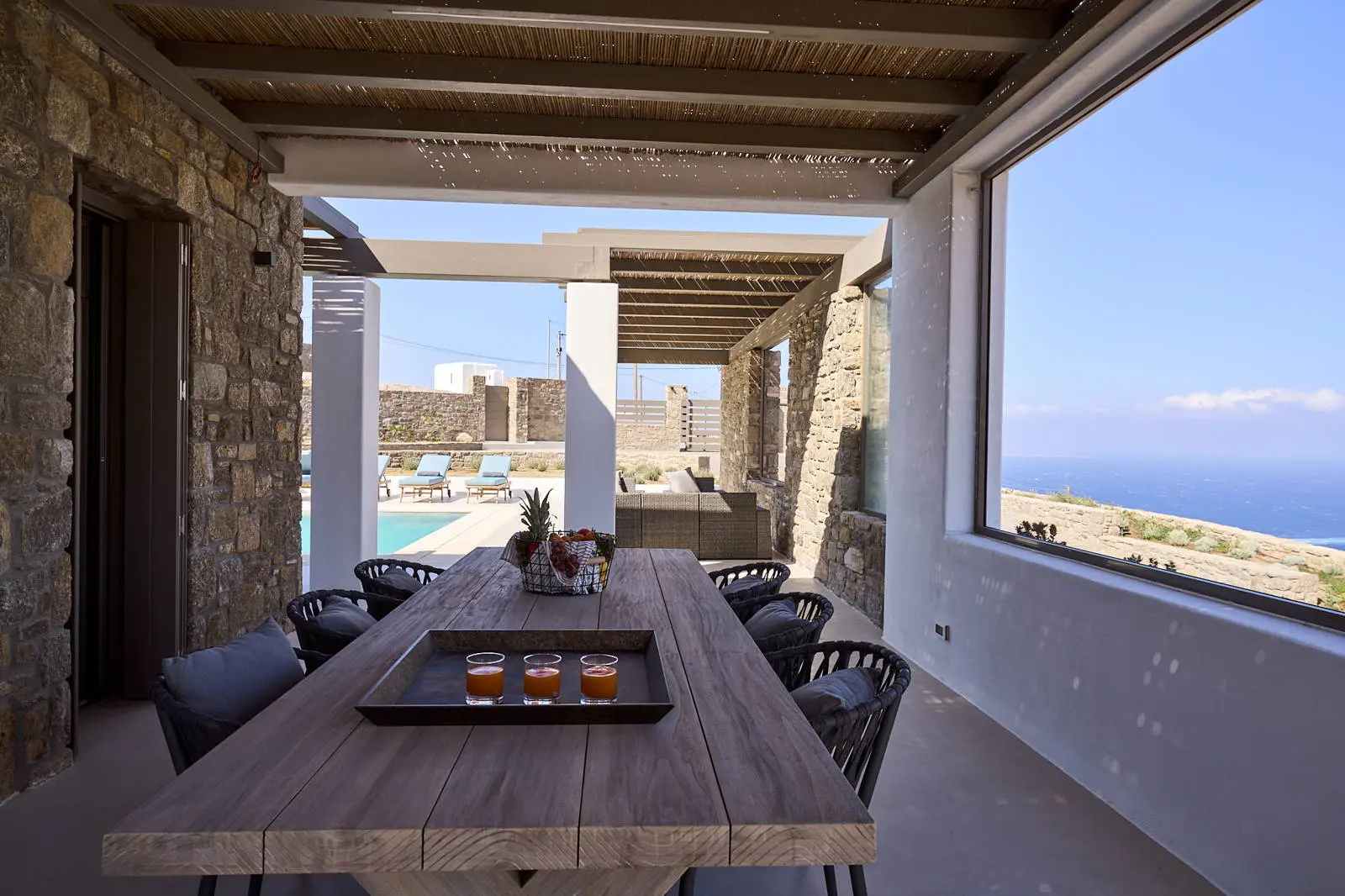 bh-8b9c0fe74e1d Modern and spacious villa in Mykonos